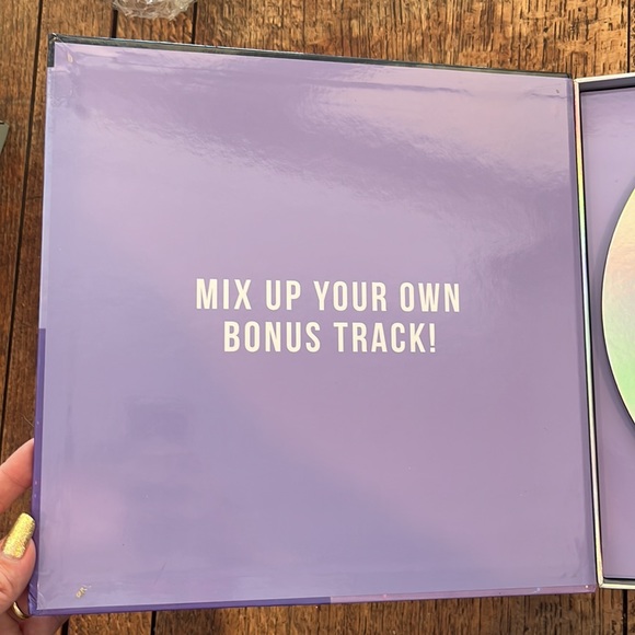 Holo Taco 2021 Remix collection box only - Picture 3 of 5